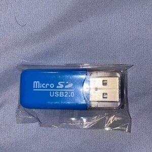 USB 2GB for emergencies files college student work travel NEVER USED OR OPENED